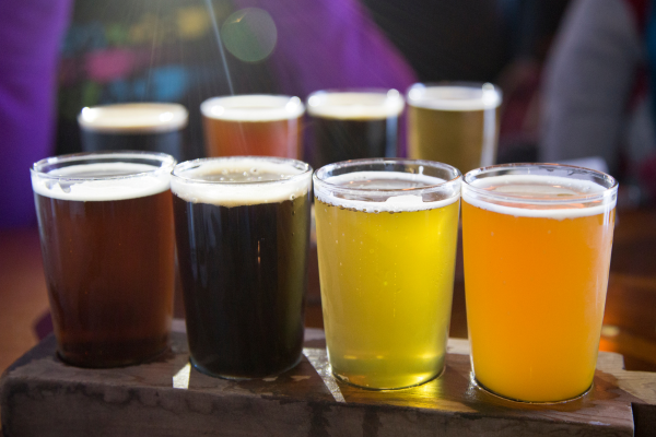 Mulheres na cerveja: como elas estão derrubando estereótipos e conquistando espaço